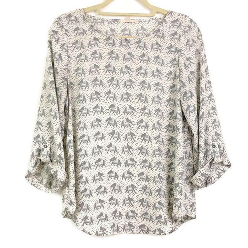 💥5/$25 41 Hawthorn sz S White Gray Elephant Printed Chiffon Blouse 3/4 Sleeve